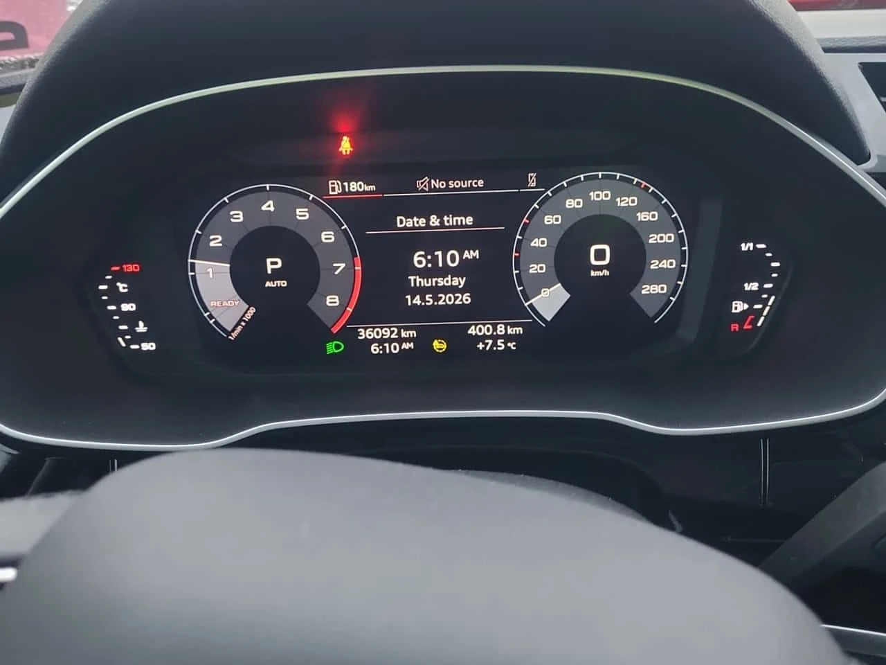 Audi Q3 / ГУМИ С ДЖАНТИ / АВТОКРЕДИТ , снимка 9 - Автомобили и джипове - 54639811