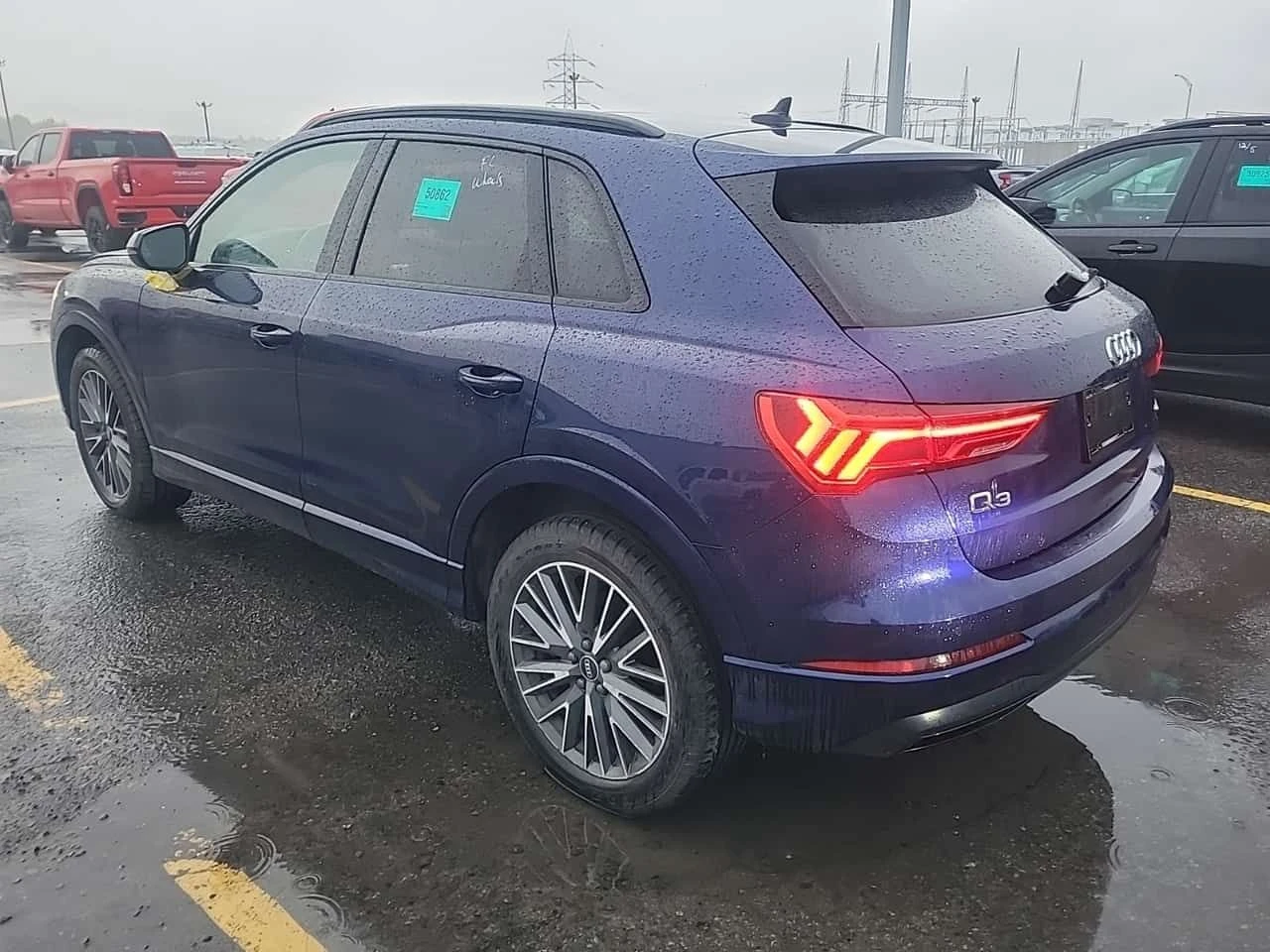 Audi Q3 / ГУМИ С ДЖАНТИ / АВТОКРЕДИТ , снимка 4 - Автомобили и джипове - 54639811