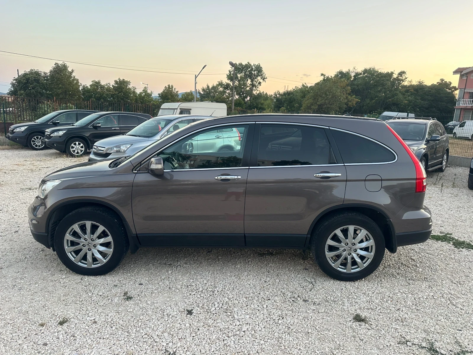 Honda Cr-v 2.2IDTEC-FACELIFT-FULL-EXECUTIVE-EURO5A, снимка 2 - Автомобили и джипове - 55533011