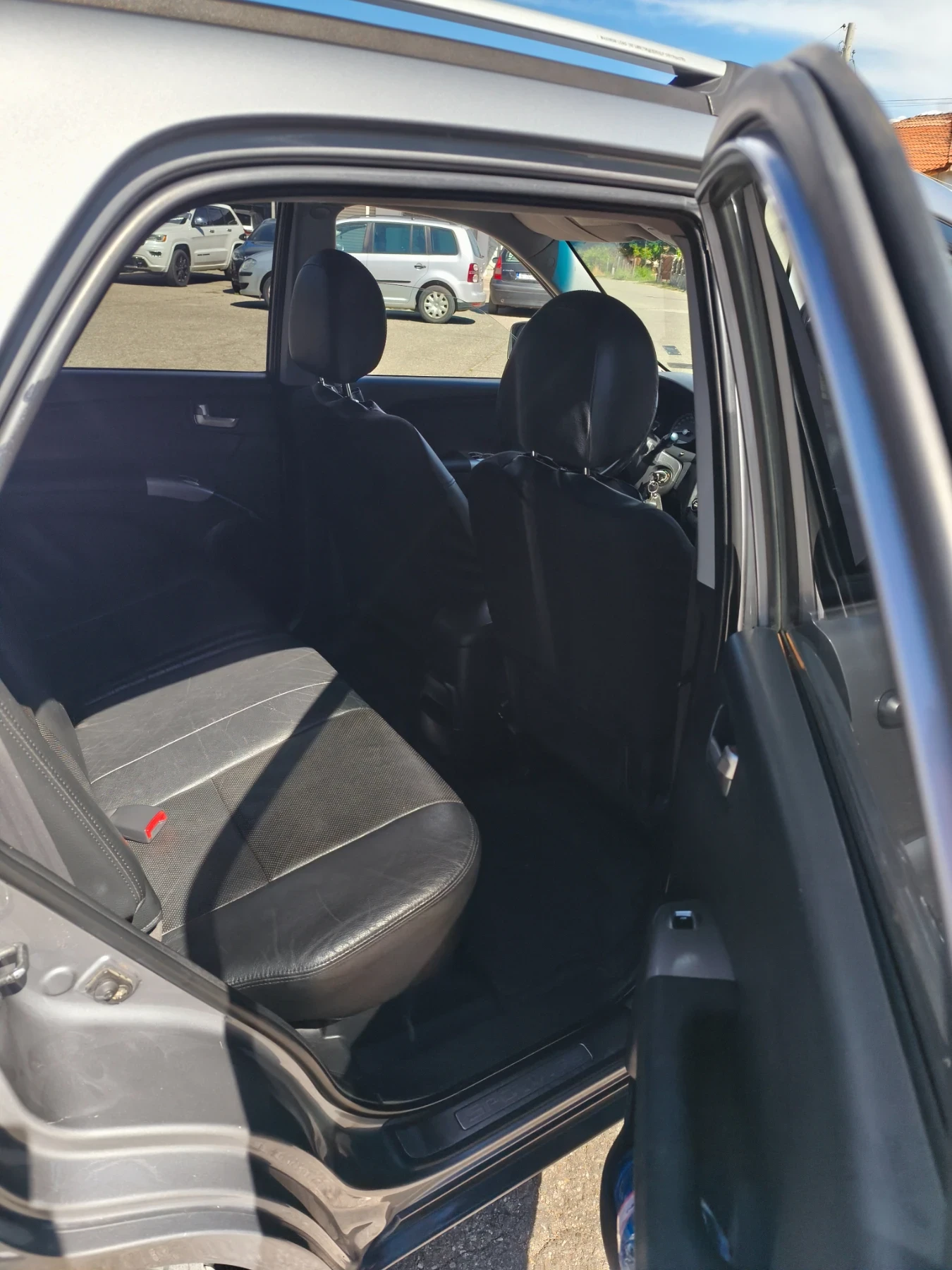 Kia Sportage, снимка 10 - Автомобили и джипове - 55993015