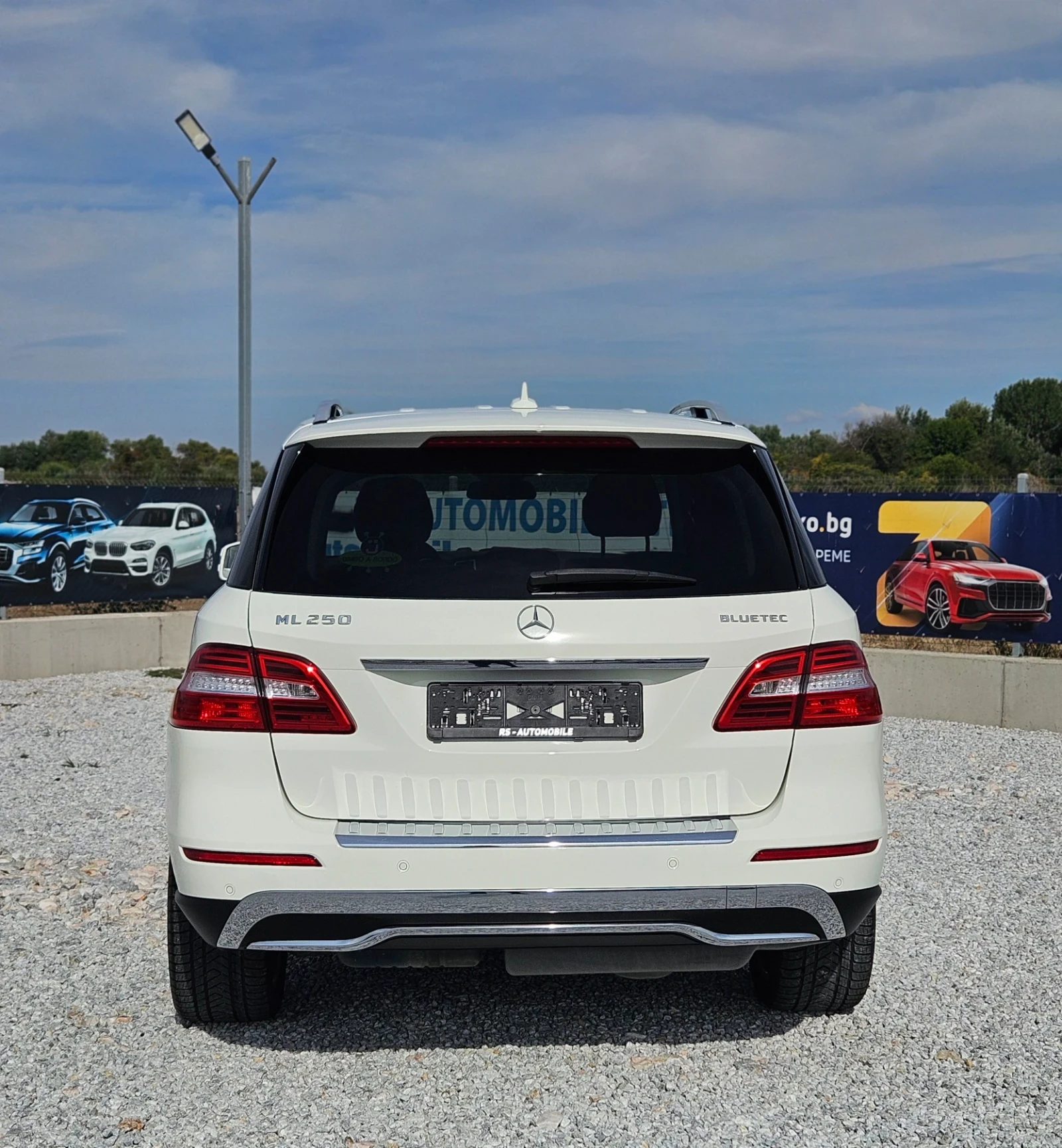 Mercedes-Benz ML 250 Sport 4matic Евро6 , снимка 5 - Автомобили и джипове - 56289474