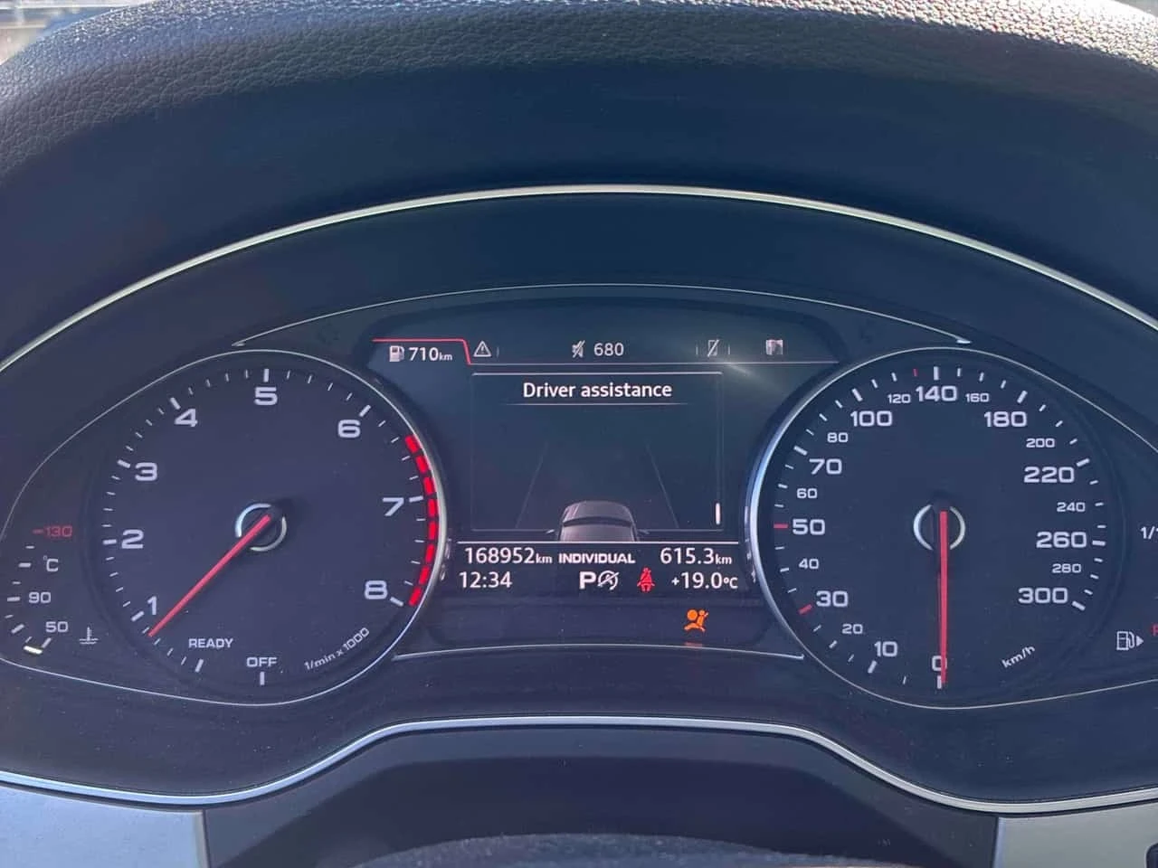 Audi Q7 * Komfort * CARFAX * ����� �� ����������� | Mobile.bg � ����������� 8
