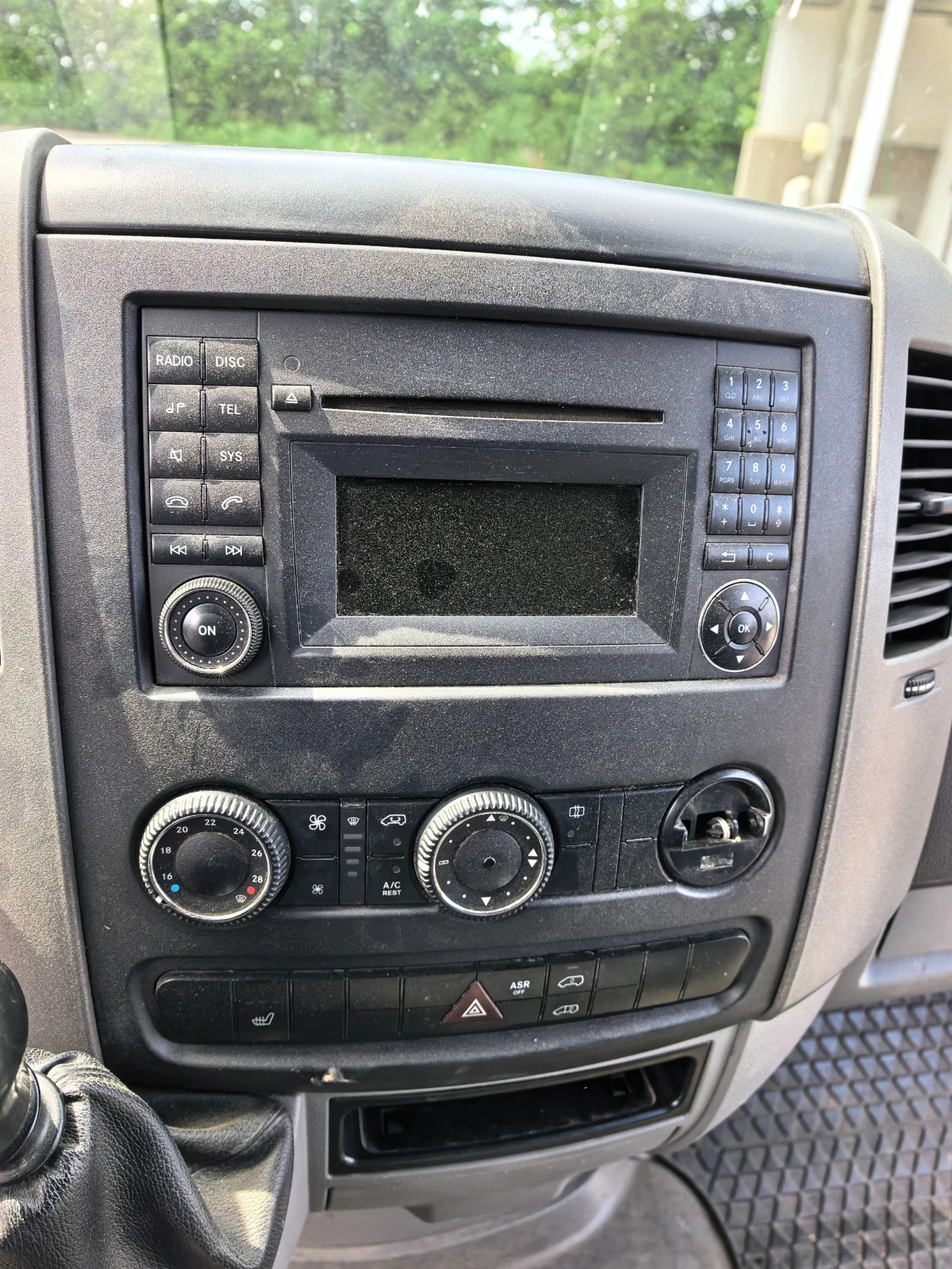 VW Crafter MAXI MAXI 2.0тди 163кс Климатик , снимка 11 - Бусове и автобуси - 56228022