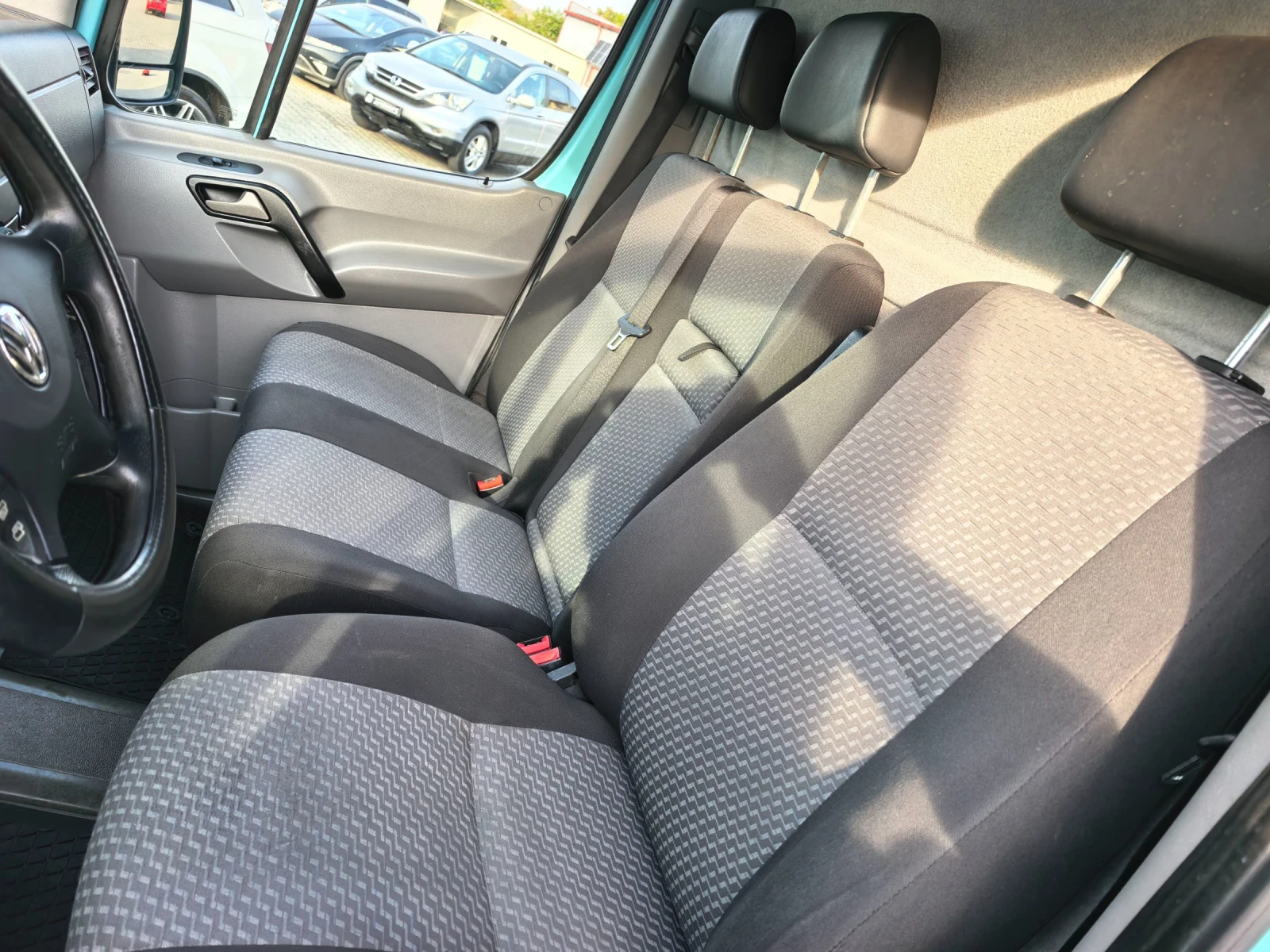 VW Crafter MAXI MAXI 2.0тди 163кс Климатик , снимка 9 - Бусове и автобуси - 56228022