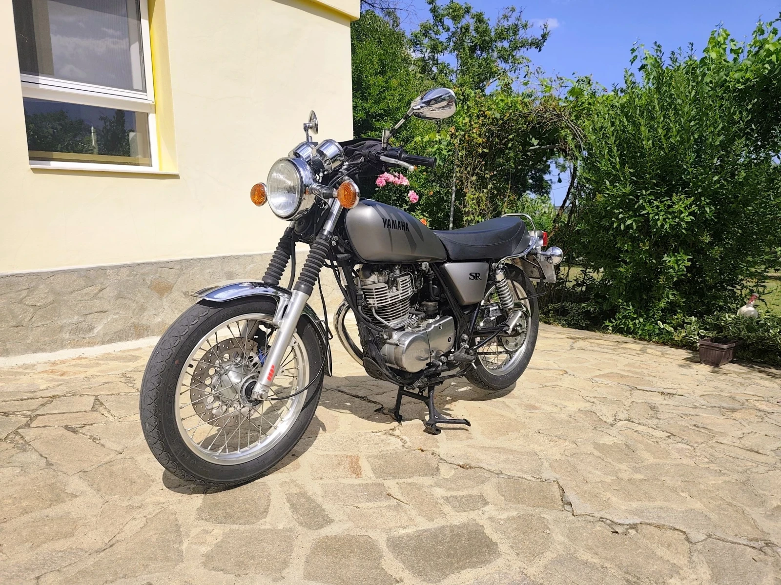 Yamaha Sr 400