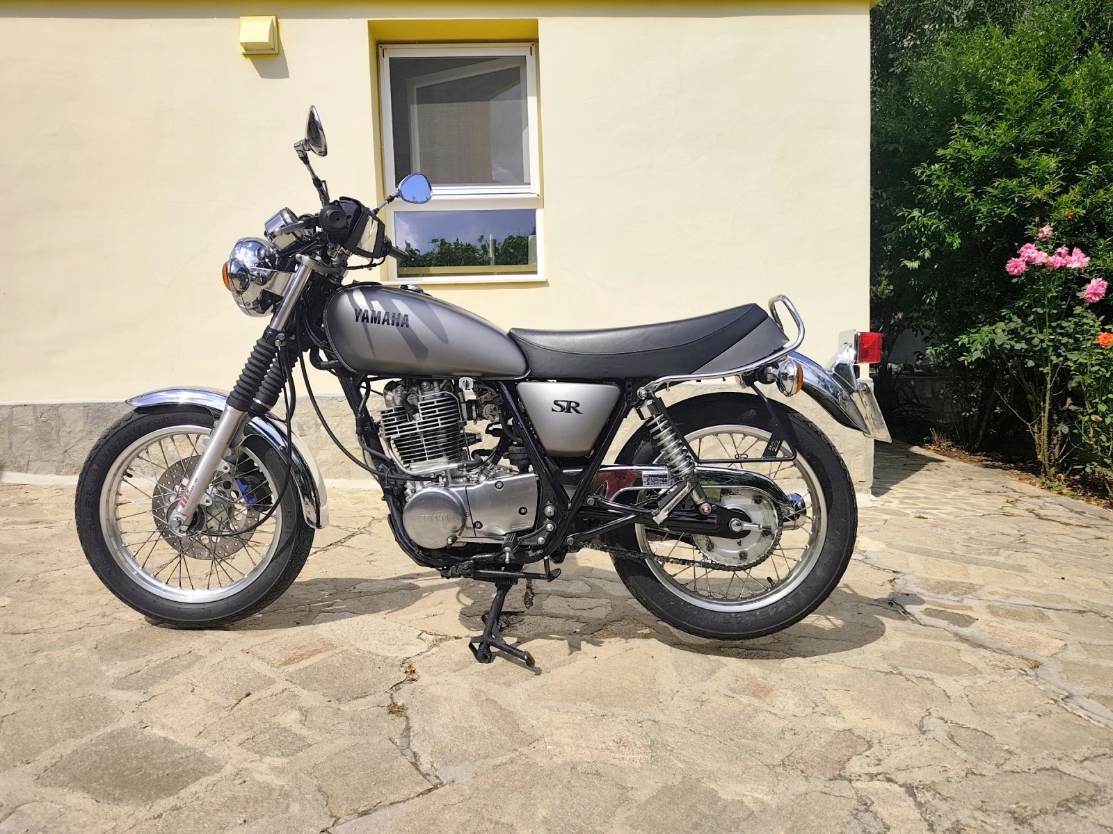 Yamaha Sr 400, снимка 3 - Мотоциклети и мототехника - 55165890