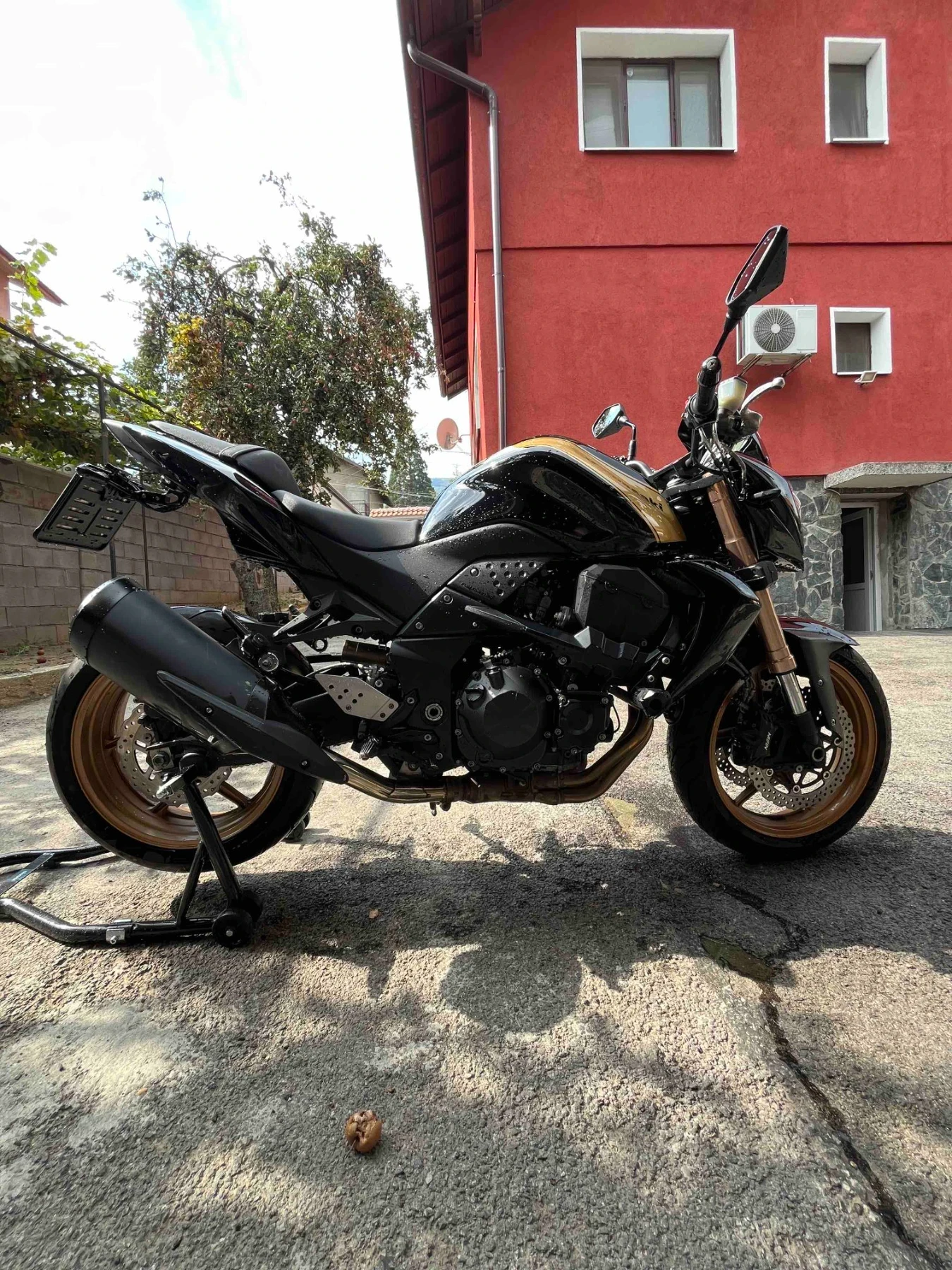 Kawasaki Z 750 R, снимка 3 - Мотоциклети и мототехника - 56155766