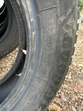 Гуми Зимни 205/60R16, снимка 5