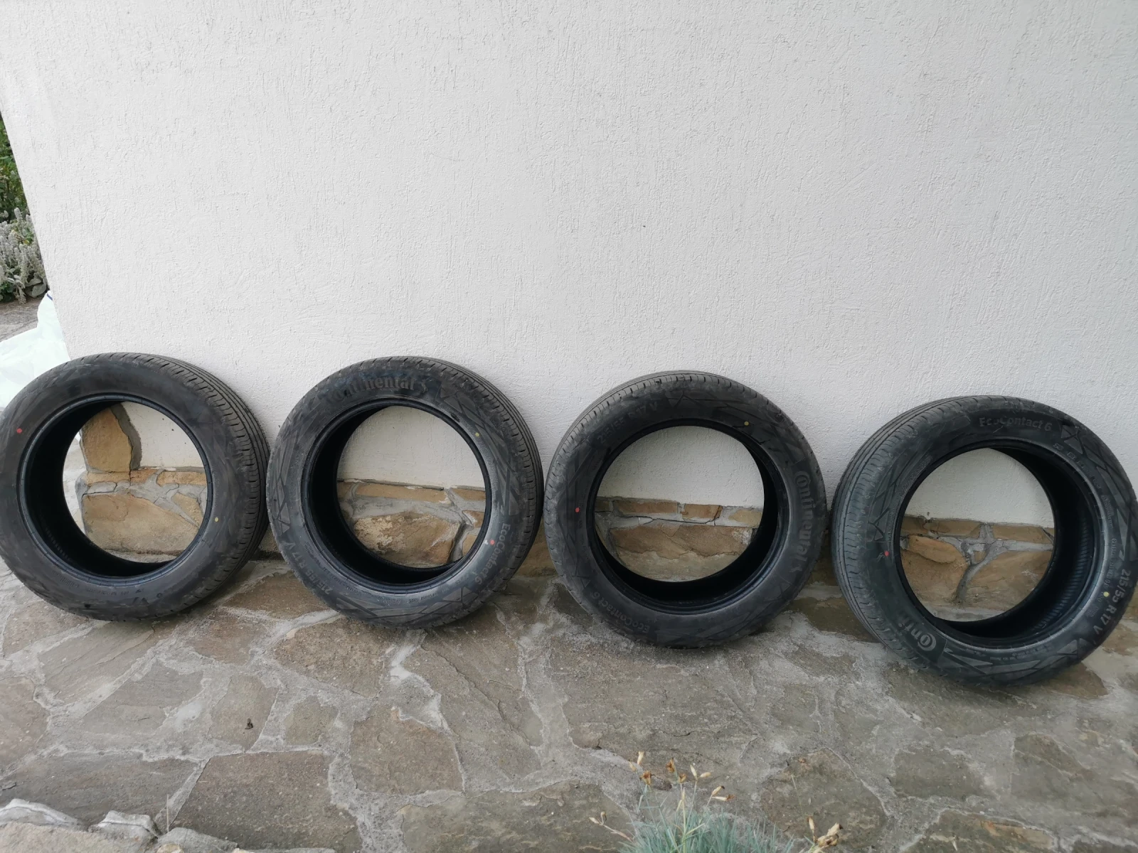 Гуми Летни 215/55R17, снимка 6 - Гуми и джанти - 55122467