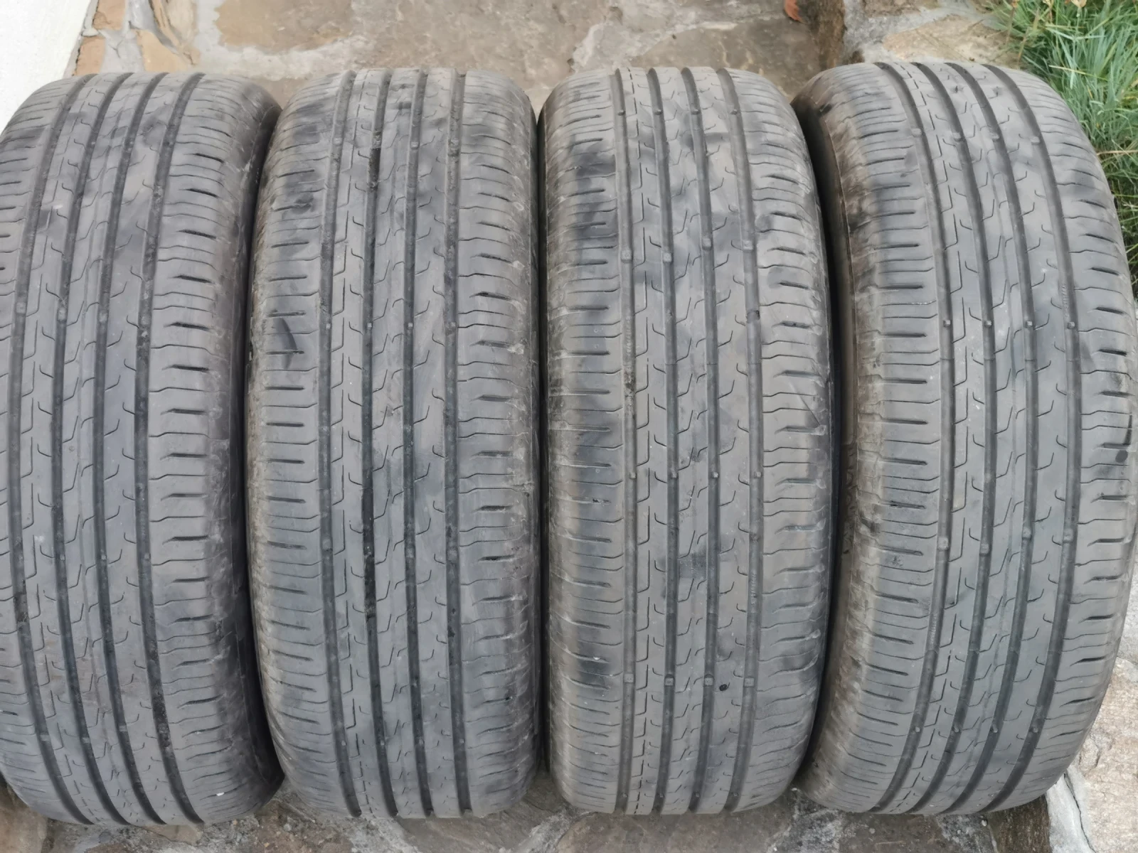 Гуми Летни 215/55R17, снимка 5 - Гуми и джанти - 55122467