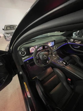 Mercedes-Benz E 63 AMG S/Edition1/Burm/distr/обдух/вакум/панор/360/ФУЛЛ!!, снимка 11