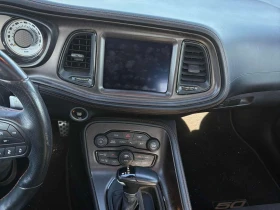 Dodge Challenger * Scat Pack 392 50th * CARFAX * , снимка 9