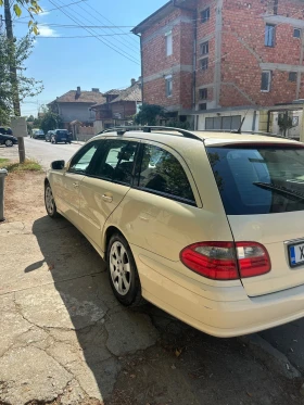 Mercedes-Benz E 200, снимка 15