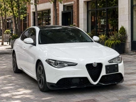 Alfa Romeo Giulia * 2.0 Turbo 16V Ti Sport AWD * 8ZF * CARFAX *  | Mobile.bg � ����� ������ 2