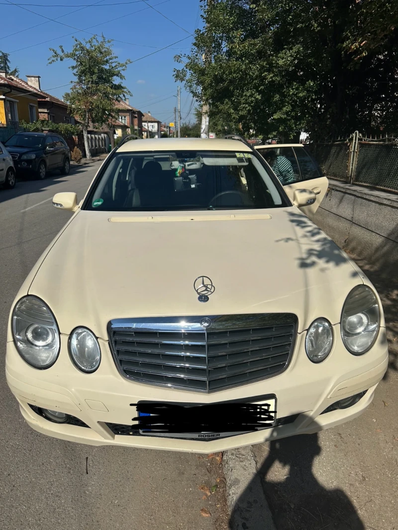 Mercedes-Benz E 200, снимка 1 - Автомобили и джипове - 47291901