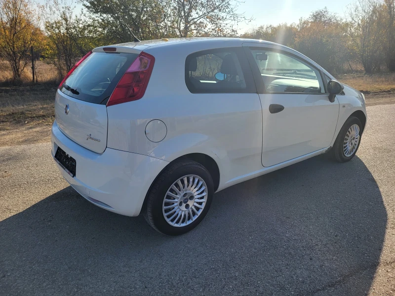 Fiat Punto 1.2i, снимка 4 - Автомобили и джипове - 47784523