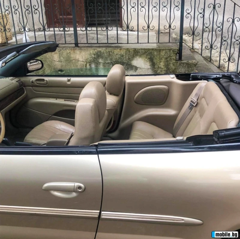 Chrysler Sebring 2.7L V6, снимка 8 - Автомобили и джипове - 48876304