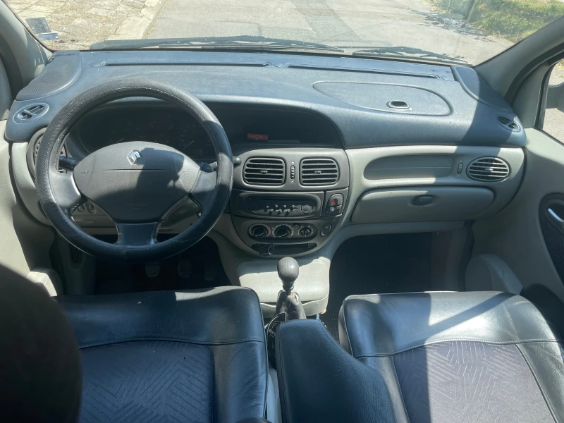 Renault Scenic 1.9dti , снимка 6 - Автомобили и джипове - 49445849