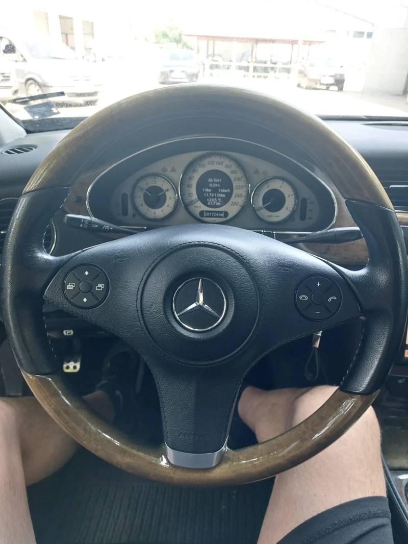 Mercedes-Benz CLS 320, снимка 11 - Автомобили и джипове - 52396707