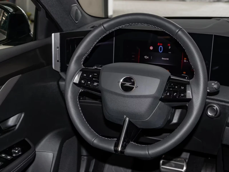 Opel Astra НОВ!/GS/136HP/ACC/360/NAVI/DIGITAL/LED/708v, снимка 8 - Автомобили и джипове - 51536856