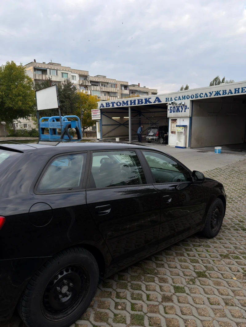 Audi A3 1.6 TDI, снимка 7 - Автомобили и джипове - 52053833