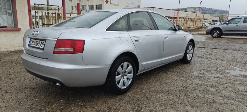 Audi A6 Седан2.0Д-Ръчка, снимка 7 - Автомобили и джипове - 52319224