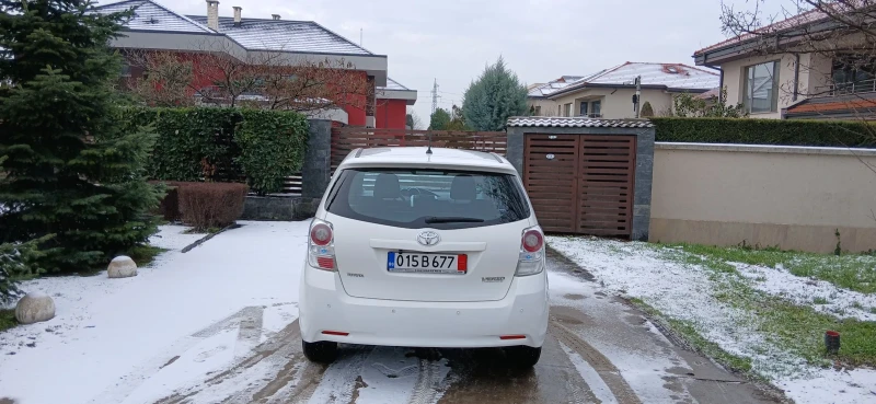 Toyota Verso  1.8 Edition, снимка 5 - Автомобили и джипове - 53189353