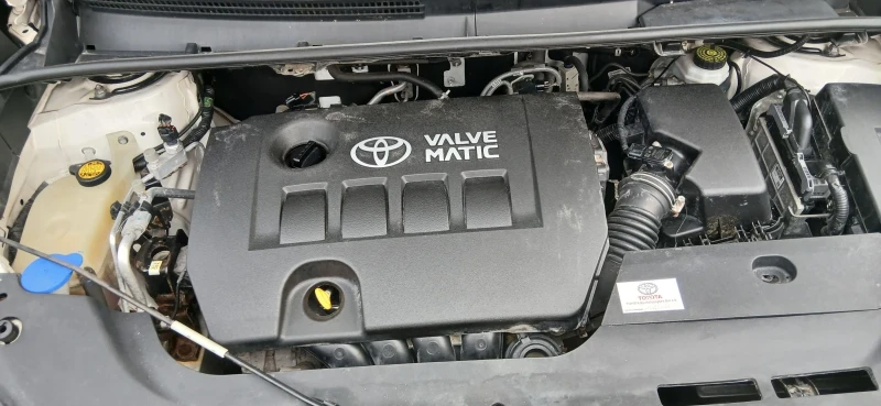 Toyota Verso  1.8 Edition, снимка 15 - Автомобили и джипове - 53189353