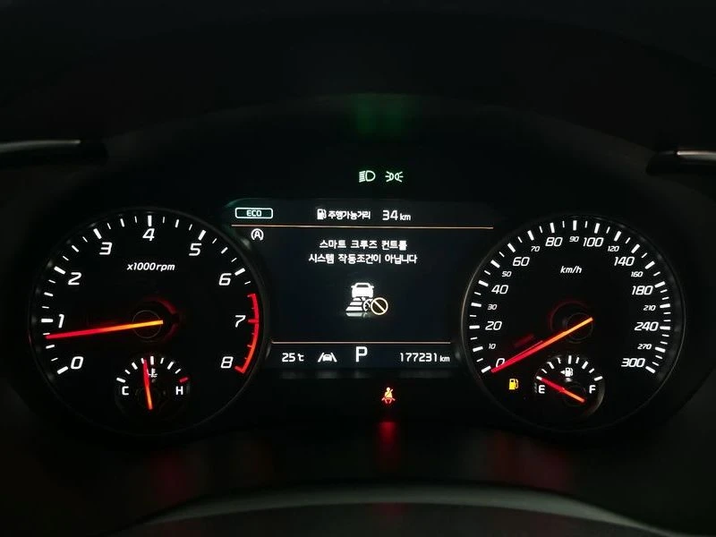 Kia Stinger 2.5 Automatic, снимка 8 - Автомобили и джипове - 55880057