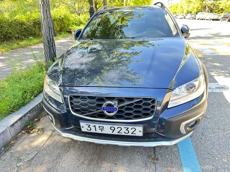 Volvo Xc70 D5 3Rd Generation, снимка 3 - Автомобили и джипове - 56656106