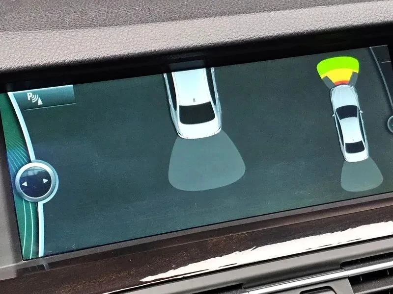 BMW 520, снимка 16 - Автомобили и джипове - 56690257