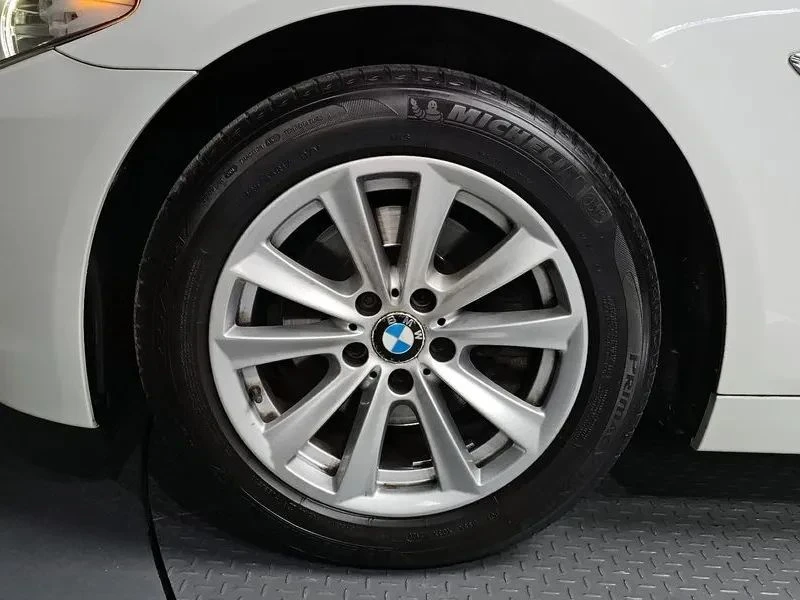 BMW 520, снимка 5 - Автомобили и джипове - 56690257