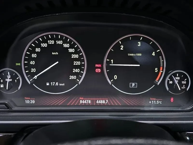 BMW 520, снимка 8 - Автомобили и джипове - 56690257