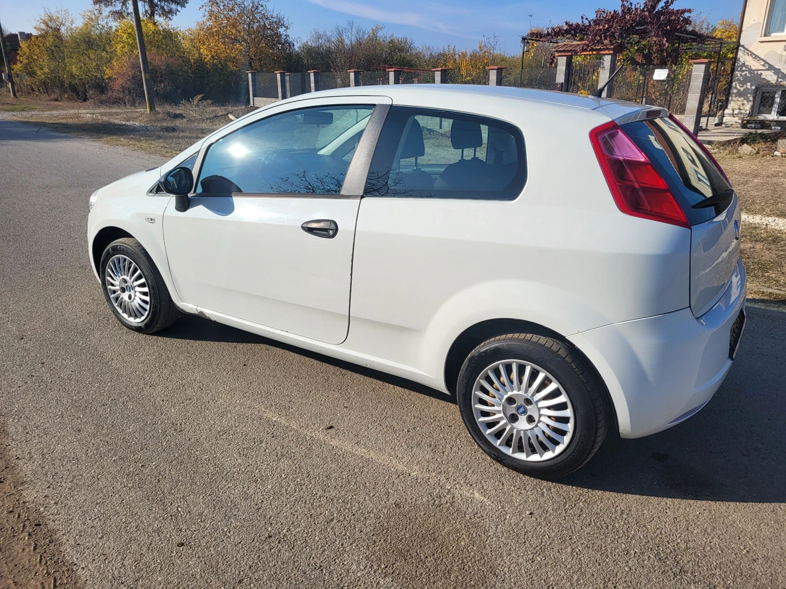 Fiat Punto 1.2i - изображение 6