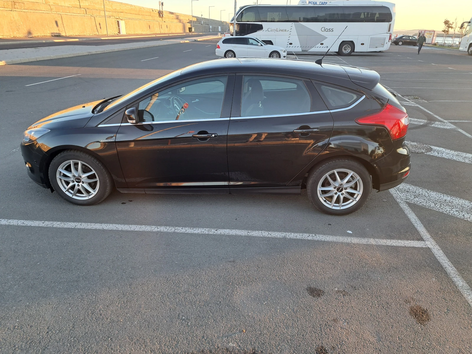 Ford Focus eco boost 1.0 - изображение 2