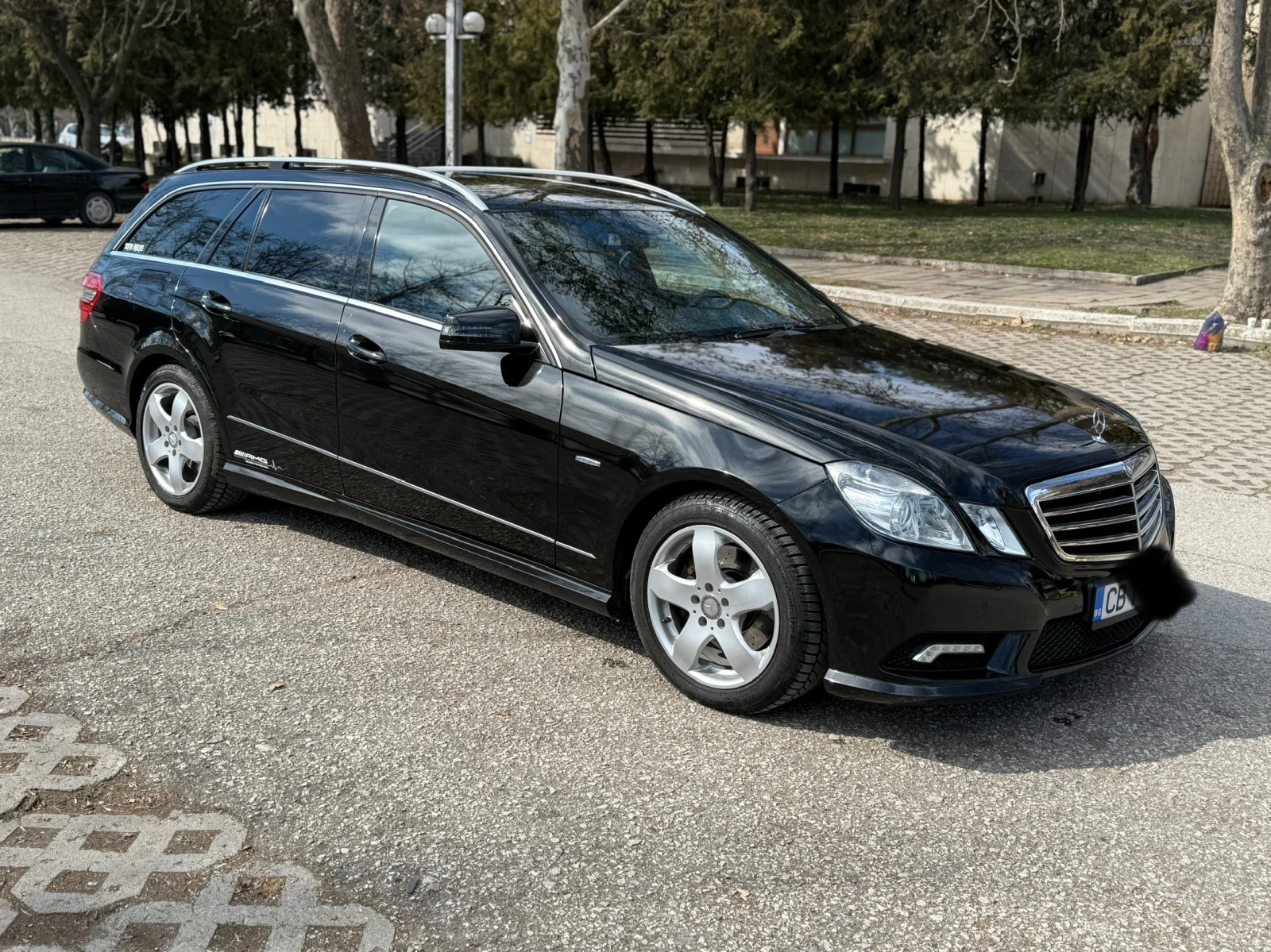 Mercedes-Benz E 350 AMG Пакет - изображение 2