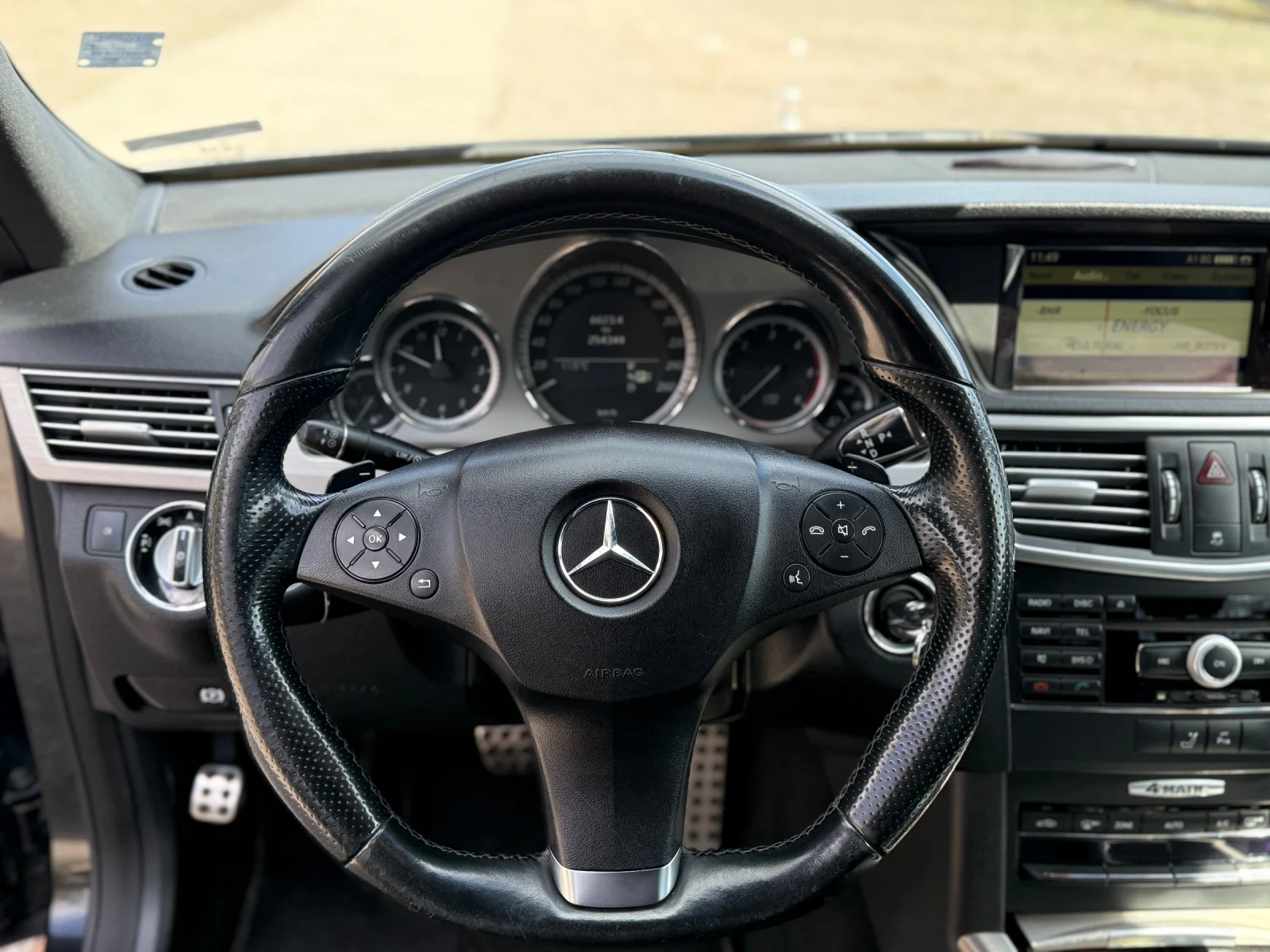 Mercedes-Benz E 350 AMG Пакет - изображение 10
