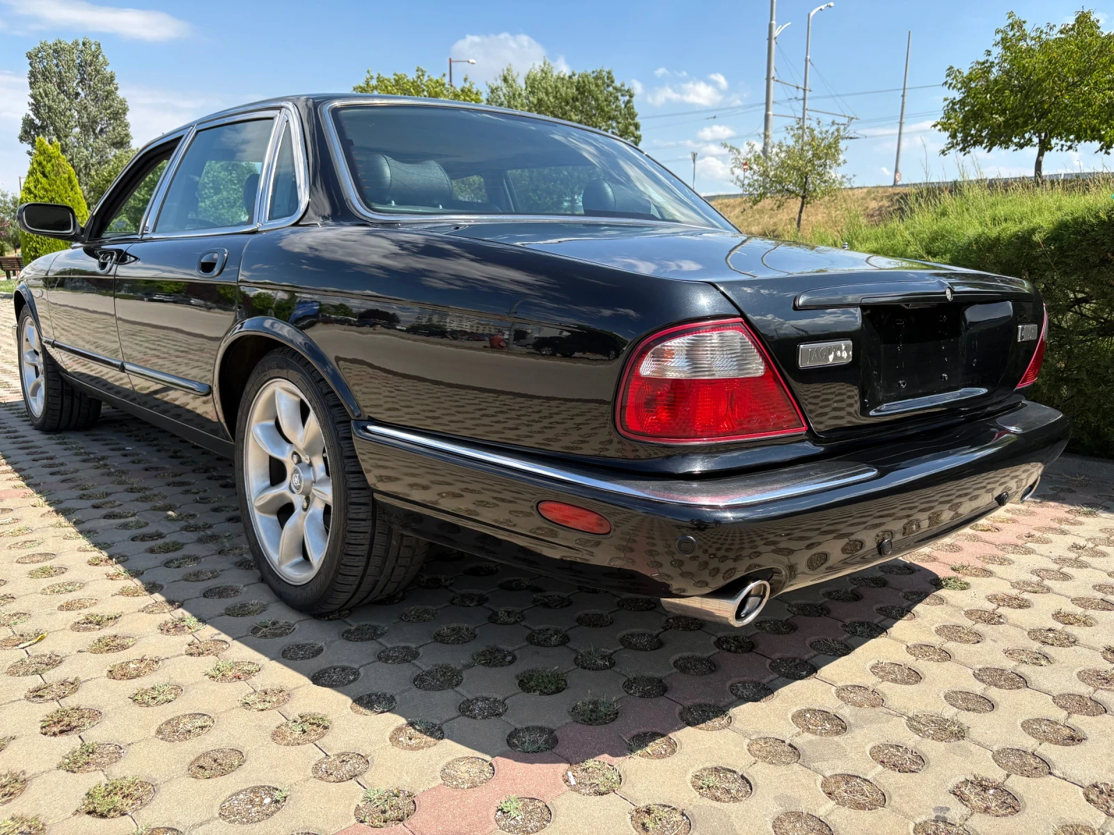 Jaguar Xjr 4.0 supercharged  - изображение 4