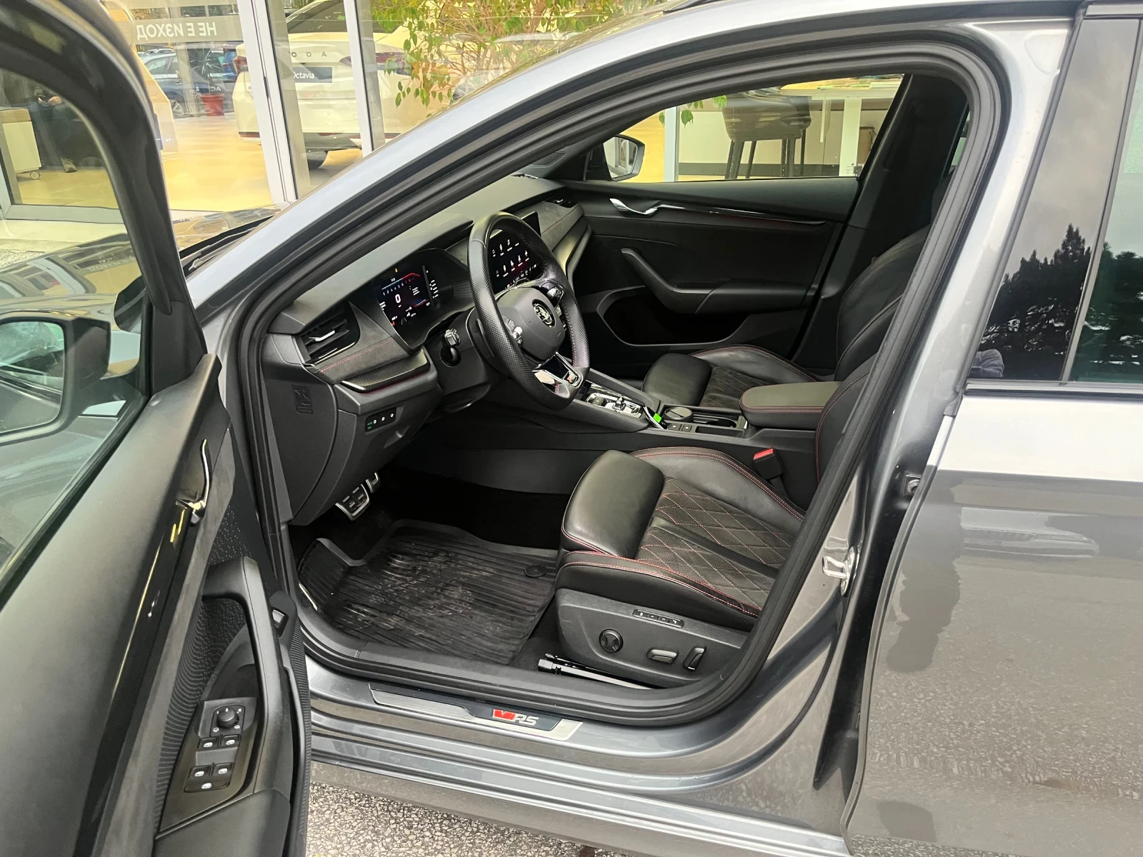 Skoda Octavia 2.0 TSI 7DSG RS | Mobile.bg   7