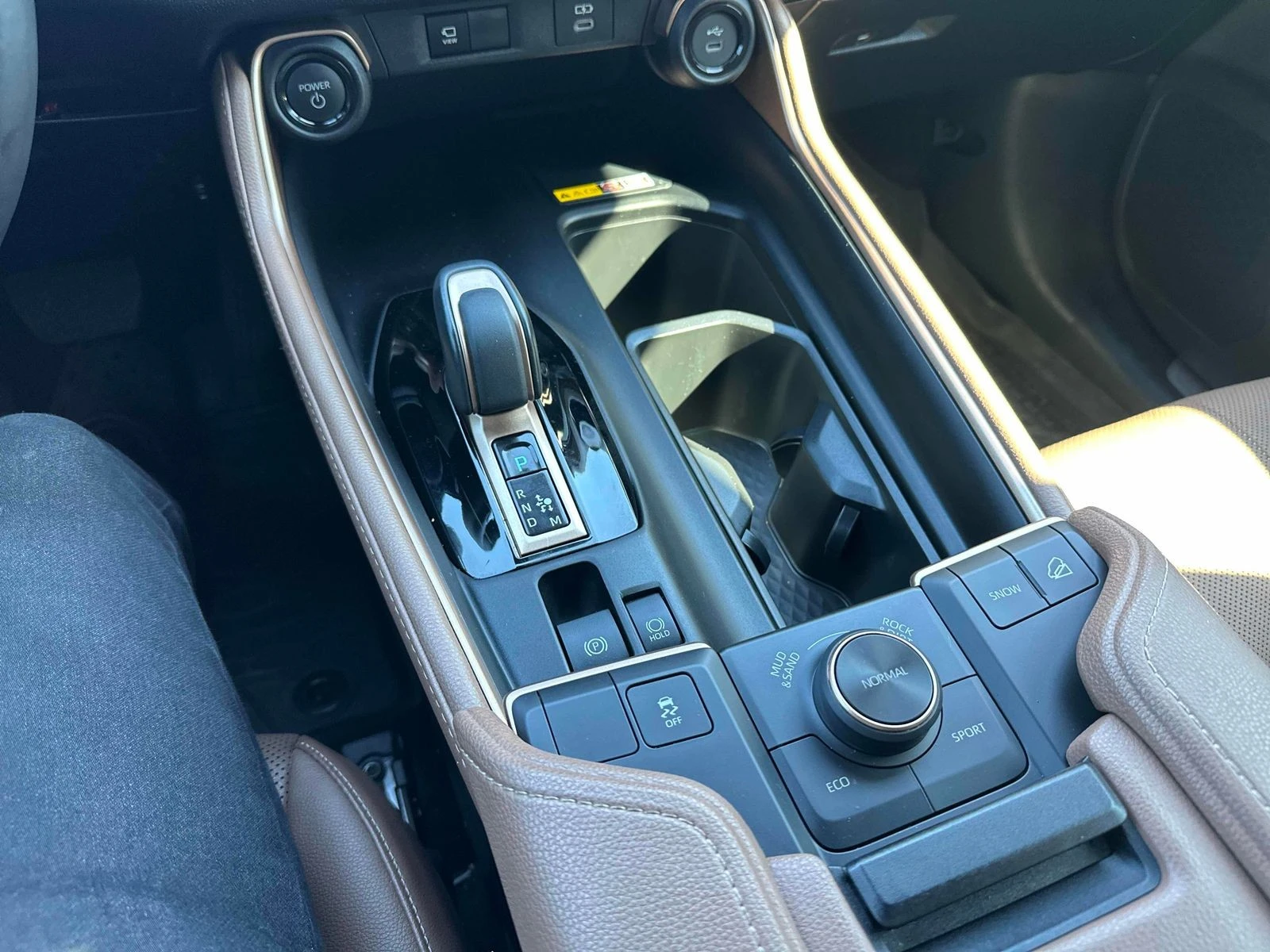 Toyota Grand Highlander Hybrid MAX Platinum AWD CARFAX    | Mobile.bg   9