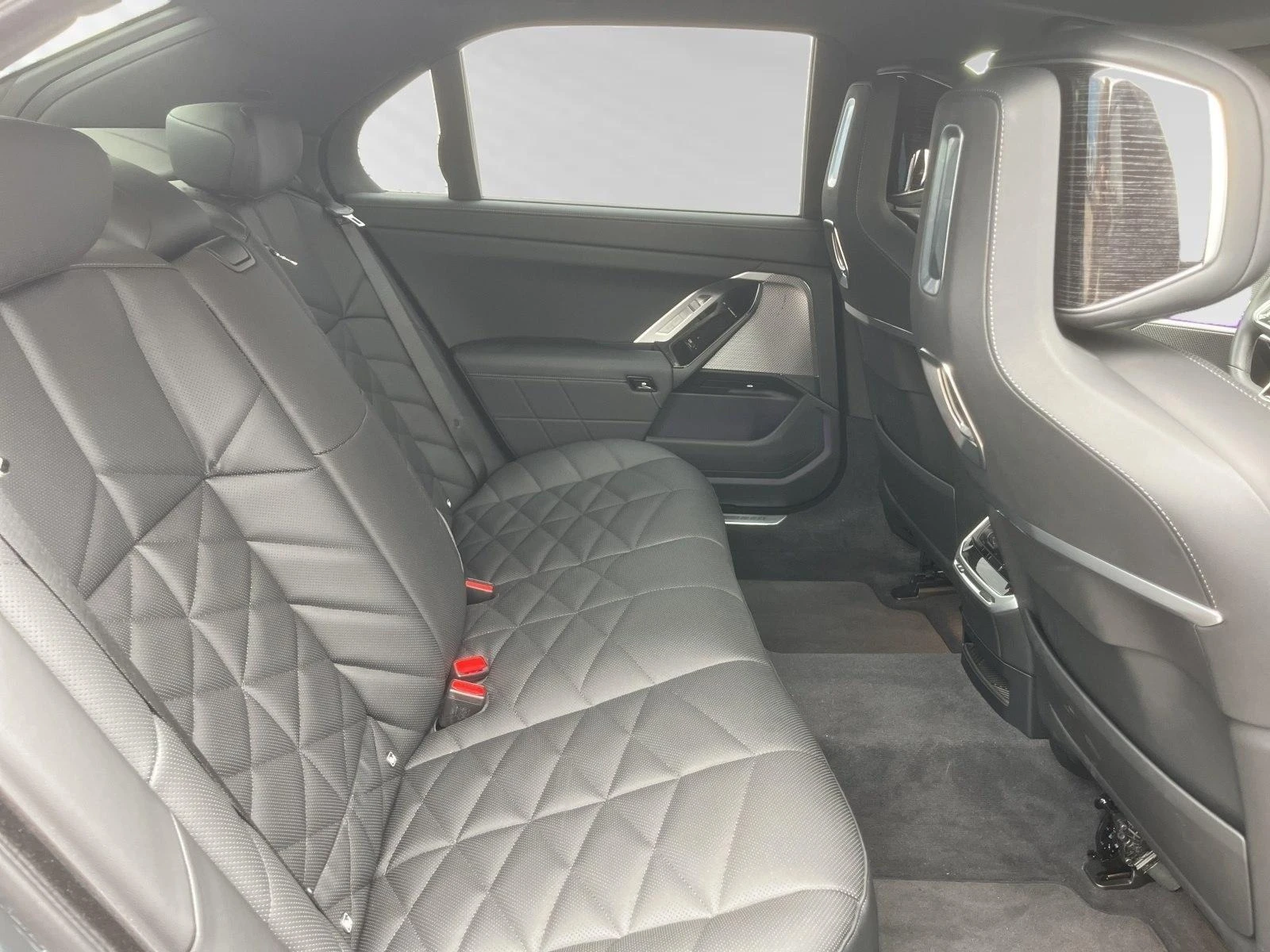 BMW 740 d/xDrive/M-SPORT/ICONIC GLOW/SKY LOUNGE/B&W/HEADUP | Mobile.bg   14