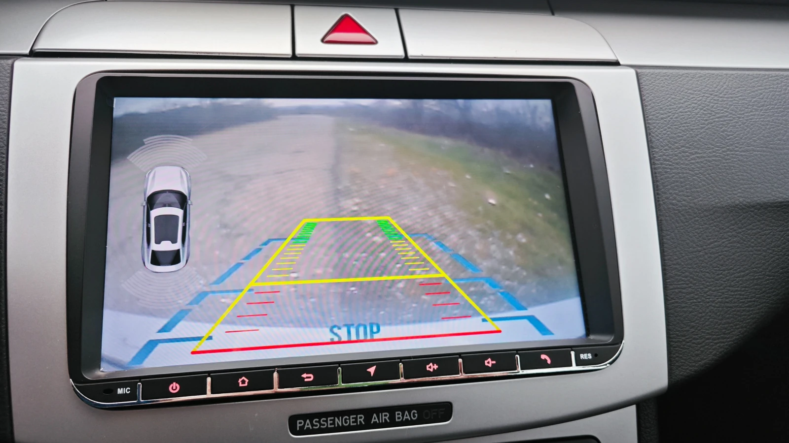 VW Passat 2.0 TDI 6-DSG + NAVI | Mobile.bg � ����������� 9