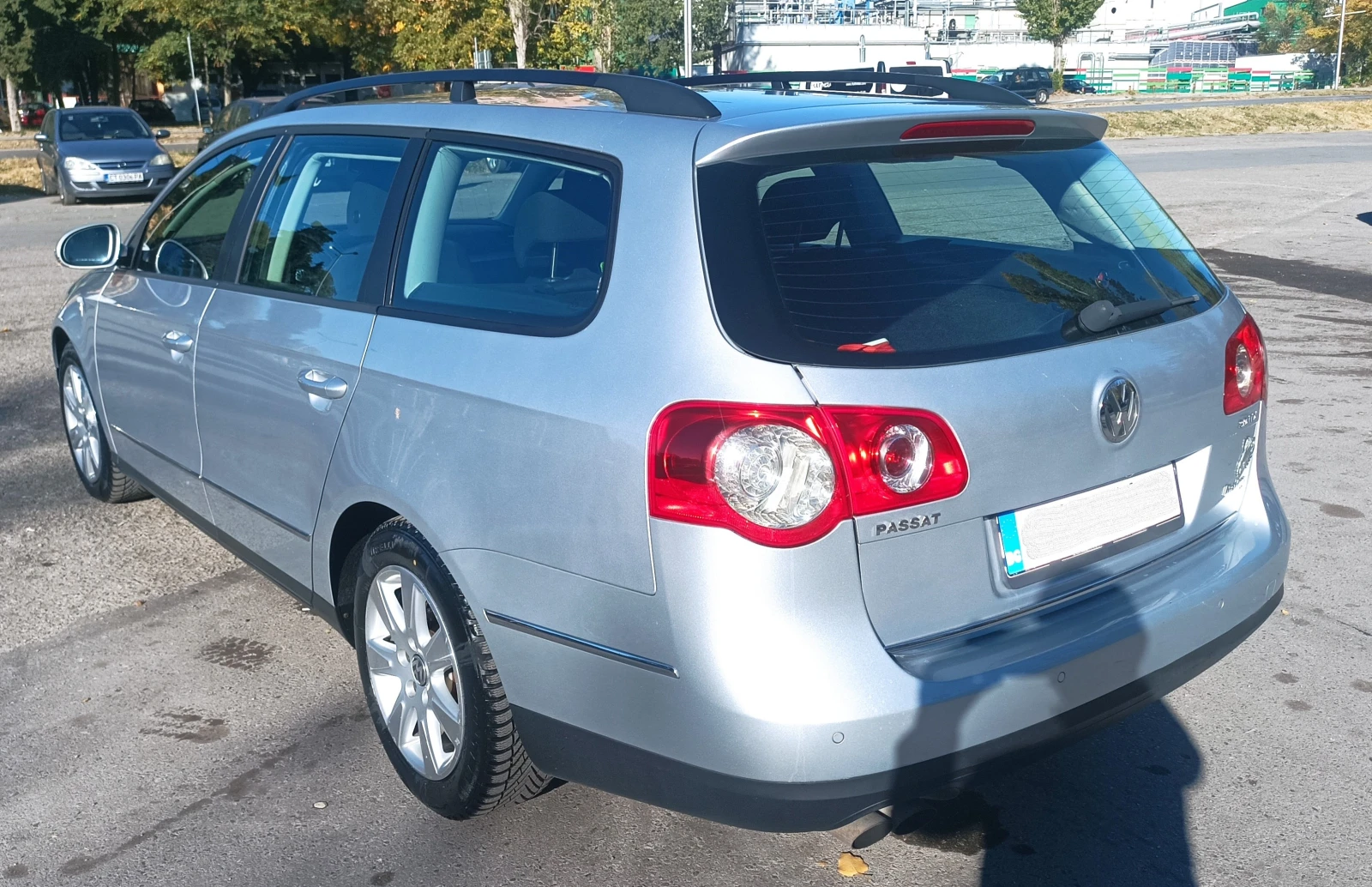 VW Passat 2.0 TDI 6-DSG + NAVI | Mobile.bg � ����������� 3