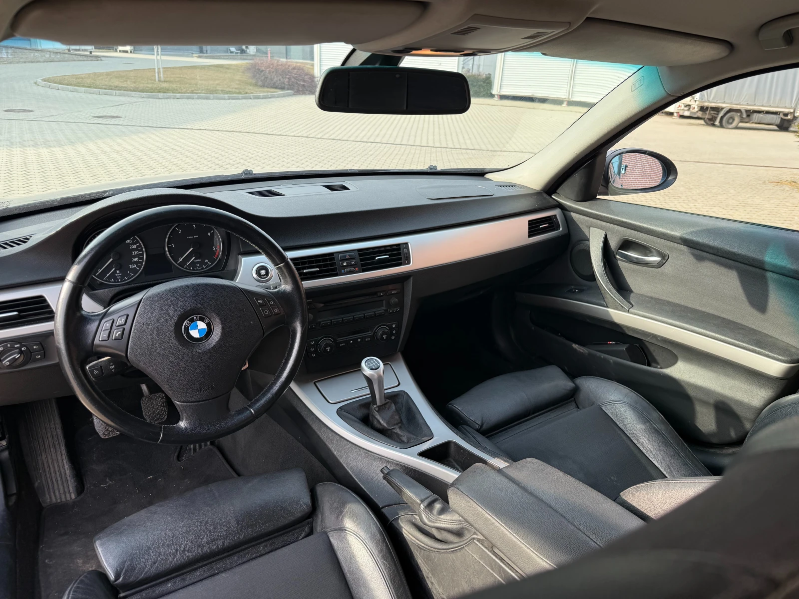 BMW 320 E91 - изображение 6