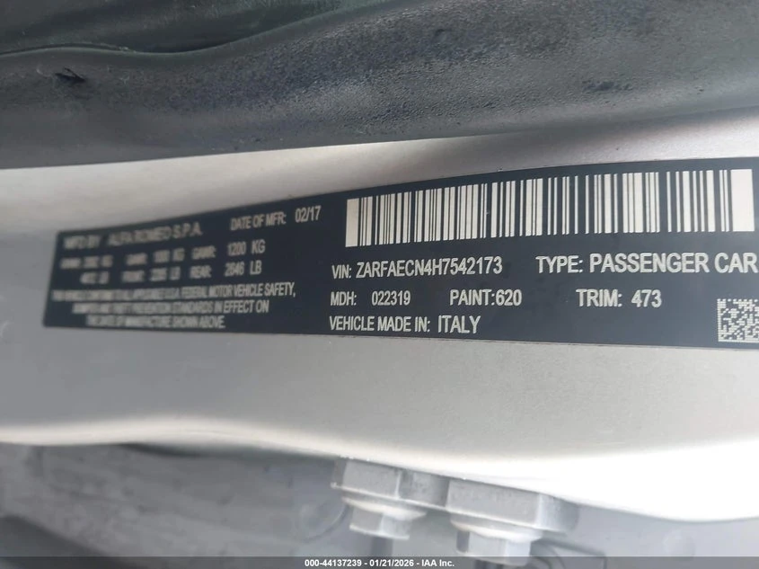 Alfa Romeo Giulia 2l Ti Rwd, снимка 9 - Автомобили и джипове - 54141621