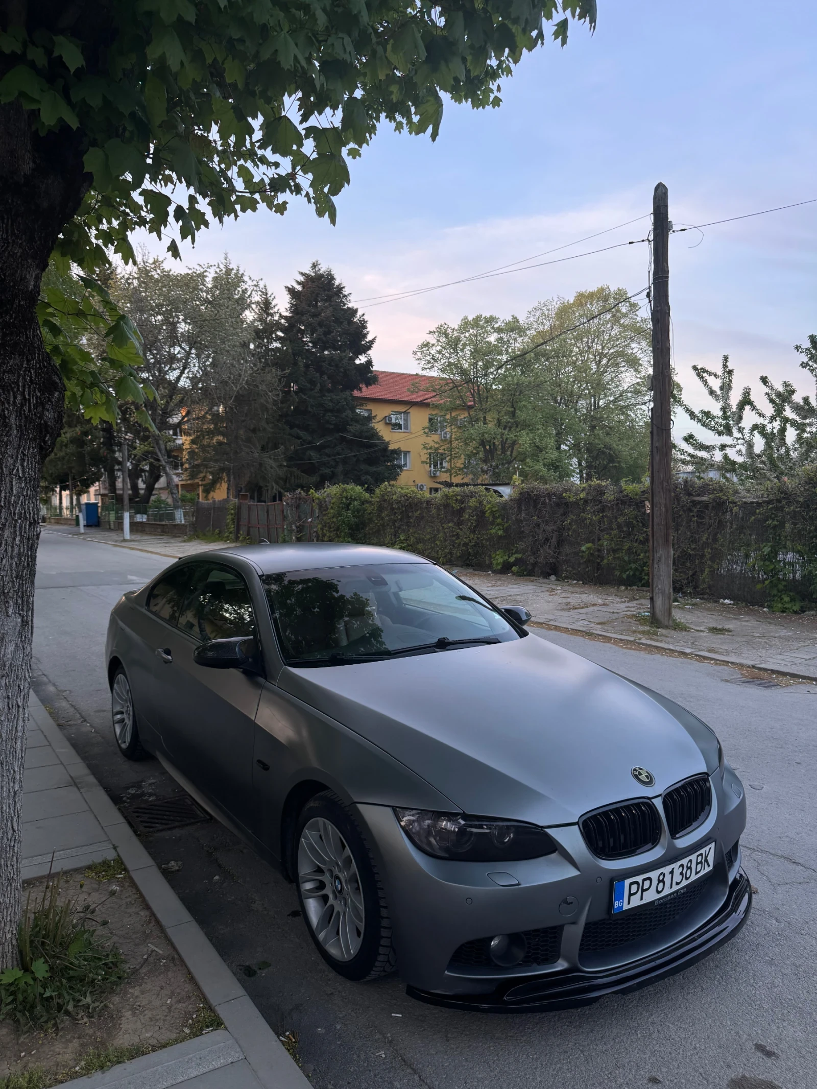 BMW 330, снимка 2 - Автомобили и джипове - 54359770