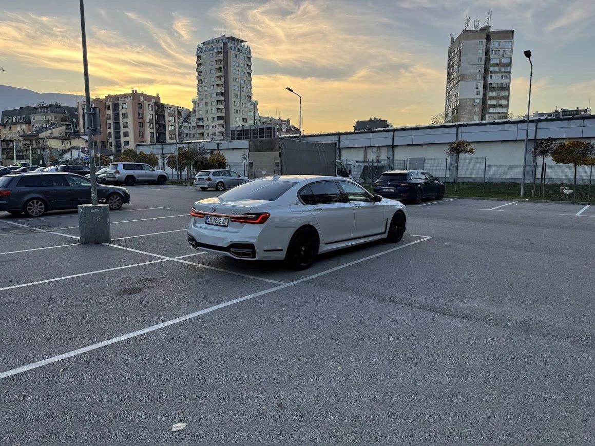 BMW 740 740 Li, снимка 9 - Автомобили и джипове - 54346712