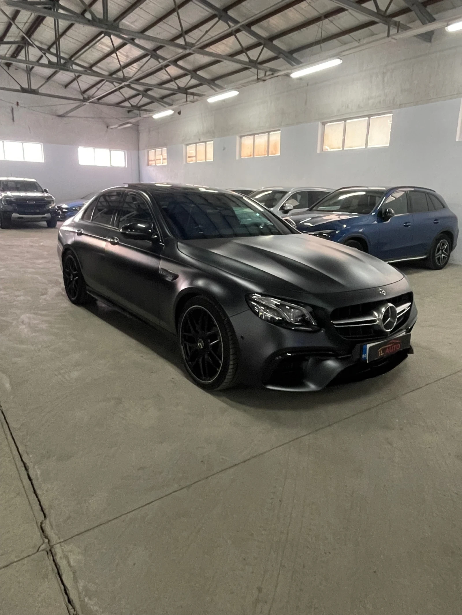 Mercedes-Benz E 63 AMG S/Edition1/Burm/distr/обдух/вакум/панор/360/ФУЛЛ!!, снимка 2 - Автомобили и джипове - 54487249