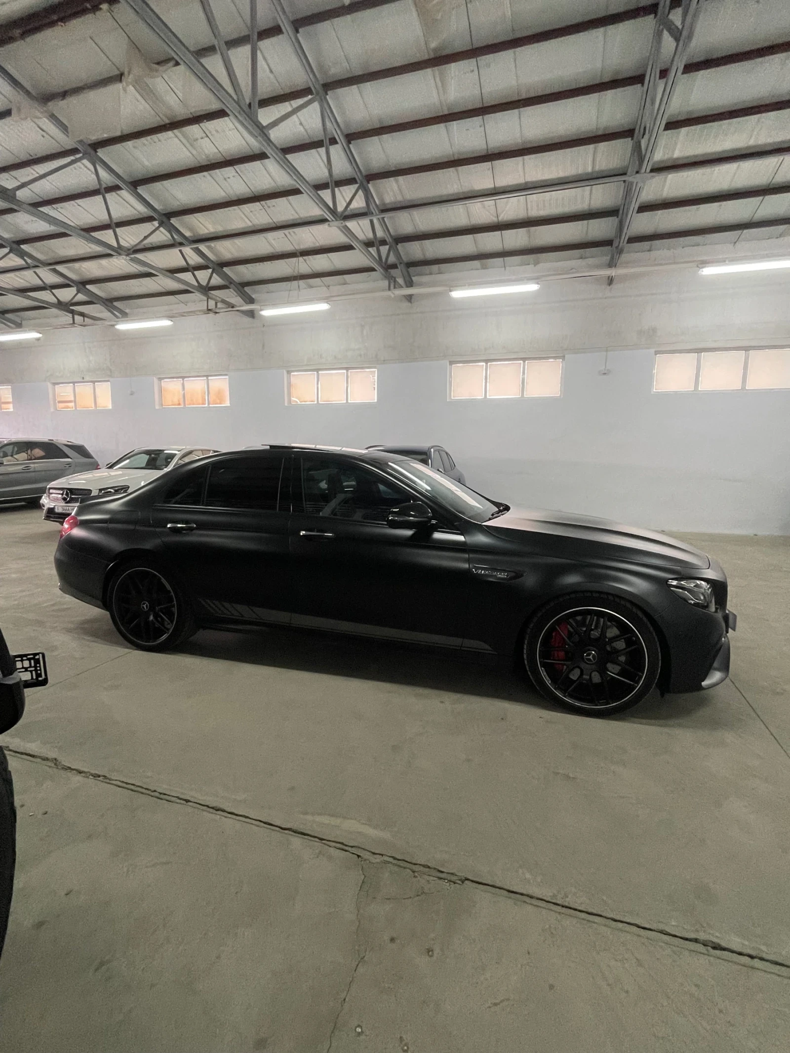 Mercedes-Benz E 63 AMG S/Edition1/Burm/distr/обдух/вакум/панор/360/ФУЛЛ!!, снимка 6 - Автомобили и джипове - 54487249