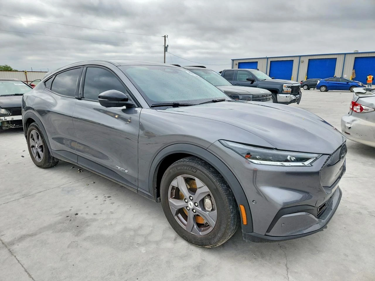 Ford Mustang Mach-E Select RWD, снимка 4 - Автомобили и джипове - 54804719